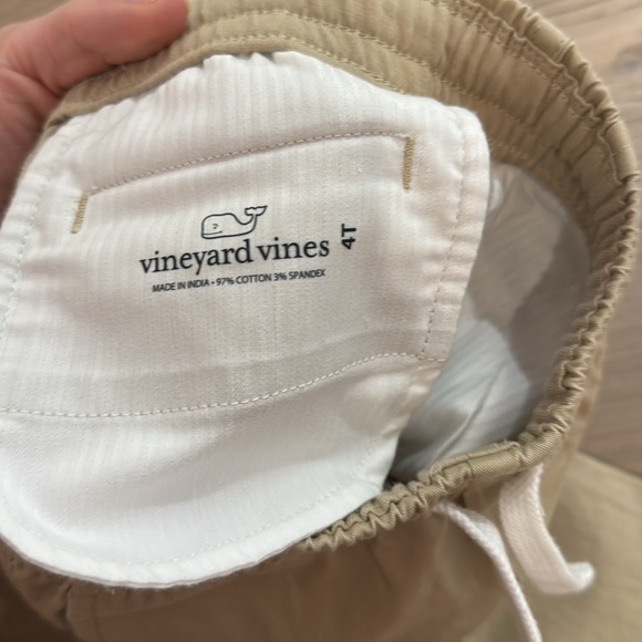 Vineyard Vines Pull on chino pants - Picture 2 of 3